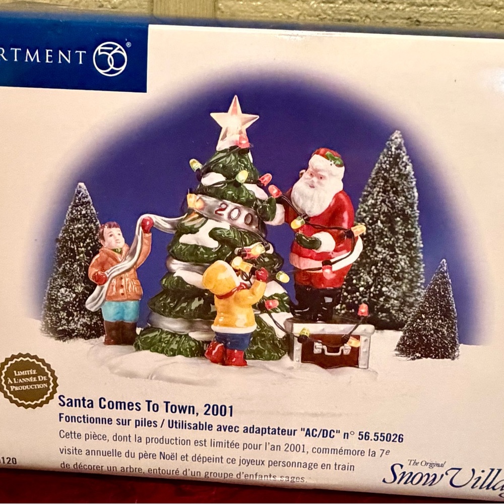 Department 56 Snow Village Santa Comes To Town (2001) – Limited Year